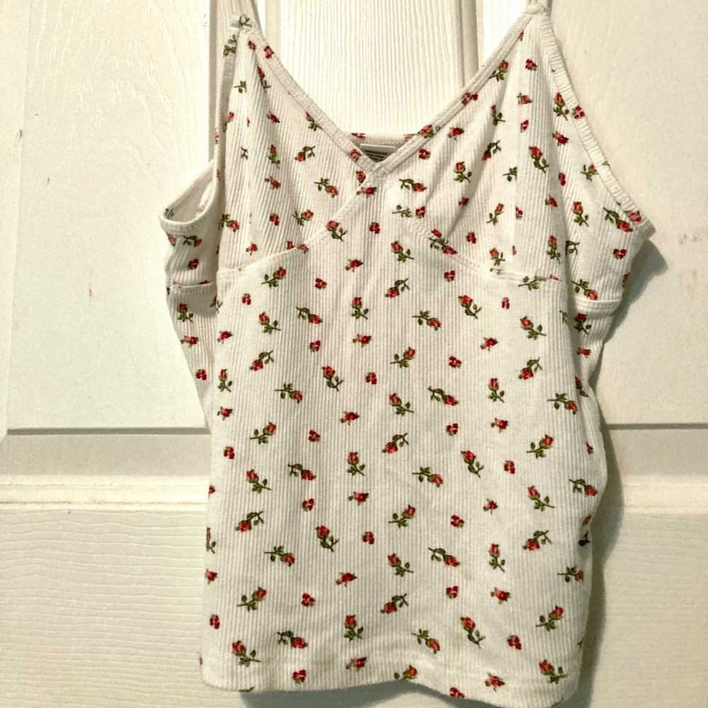 super cute floral tank
